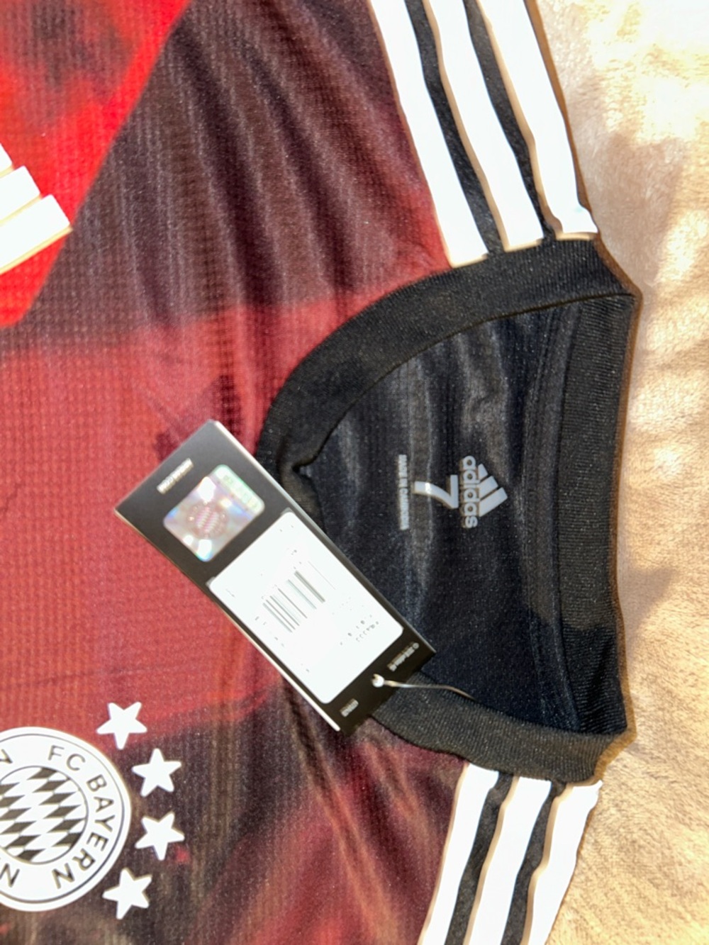 VERY RARE Adidas FC Bayern München 2020/21 Pre-Match Jersey Black Red Geometric - Picture 3 of 7